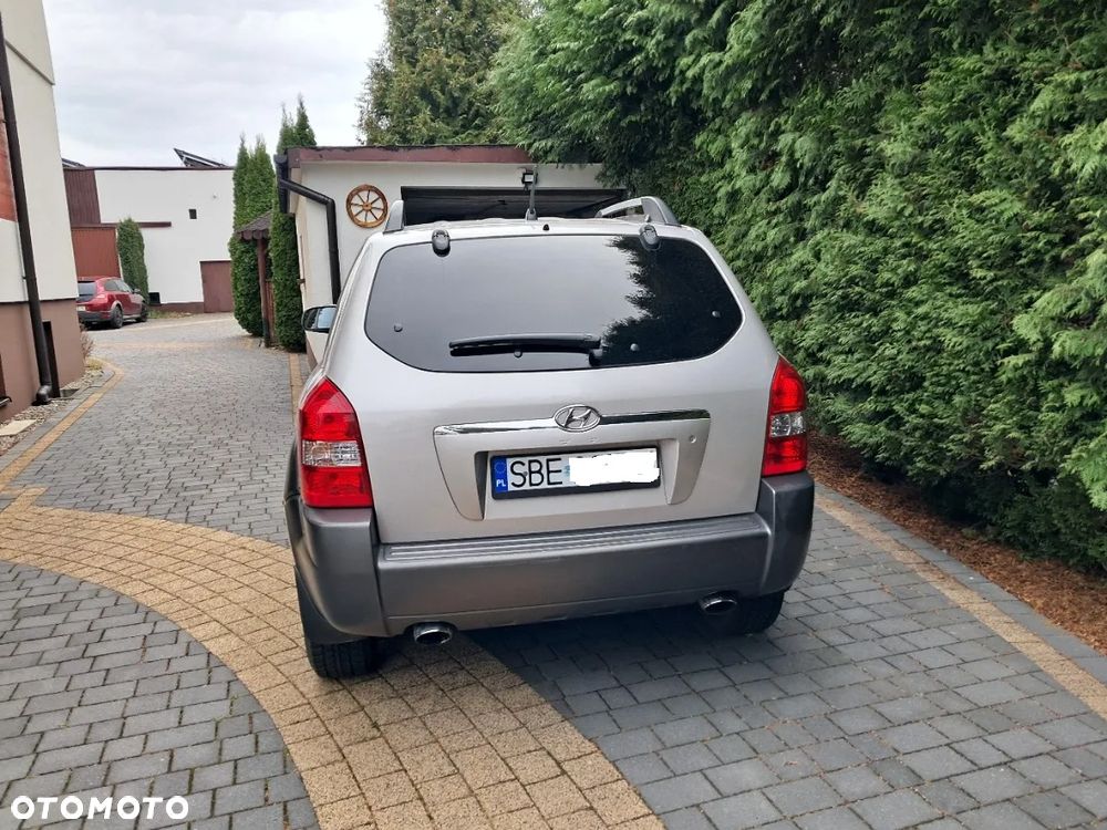 Hyundai Tucson 2.0 CRDi Active - 4