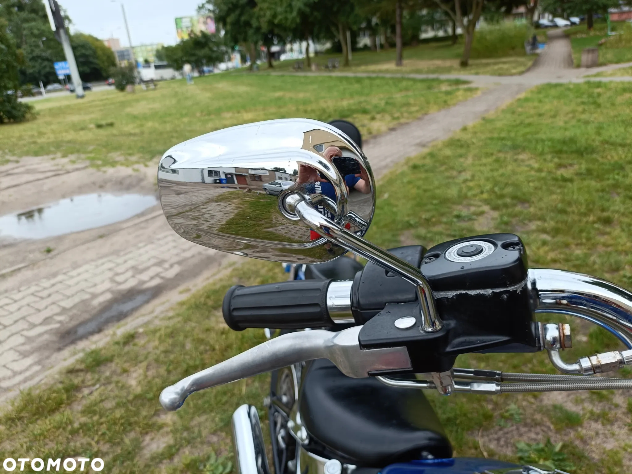 Harley-Davidson Softail Deluxe - 26
