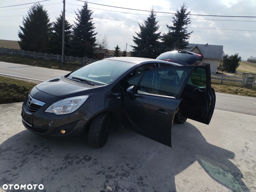 Opel Meriva - 17