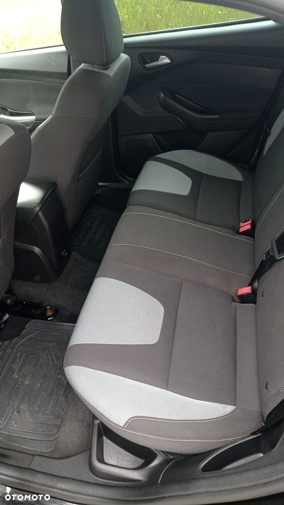 Ford Focus ST - 14