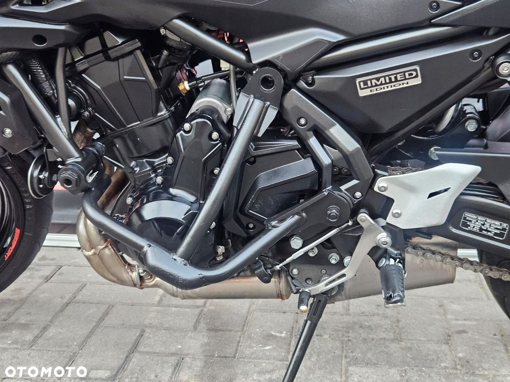 Kawasaki Z 650 - 9