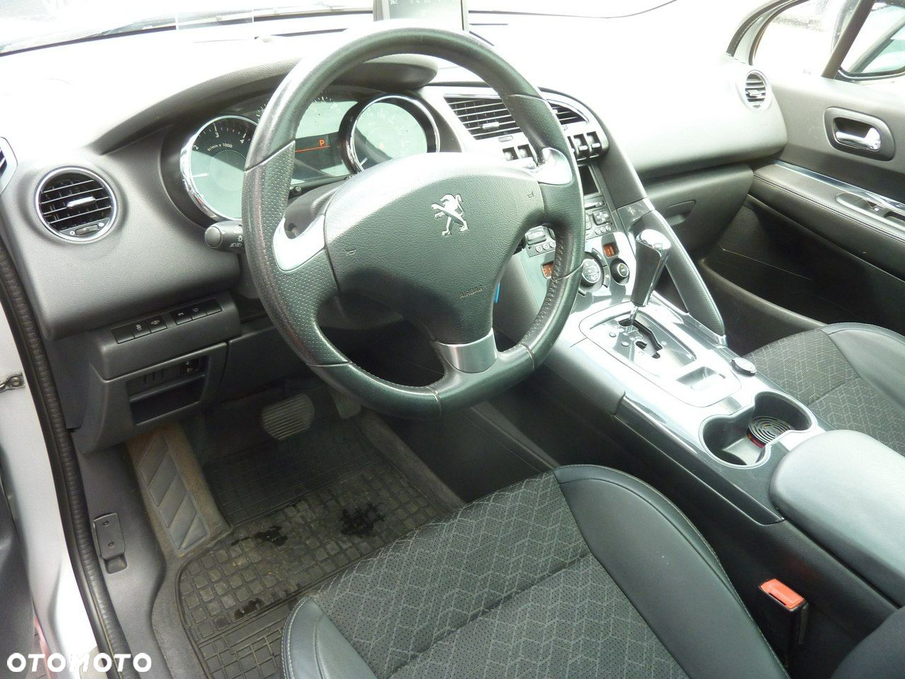Peugeot 3008 - 11