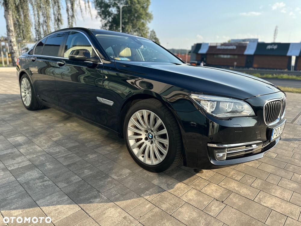 BMW Seria 7 730d xDrive - 27