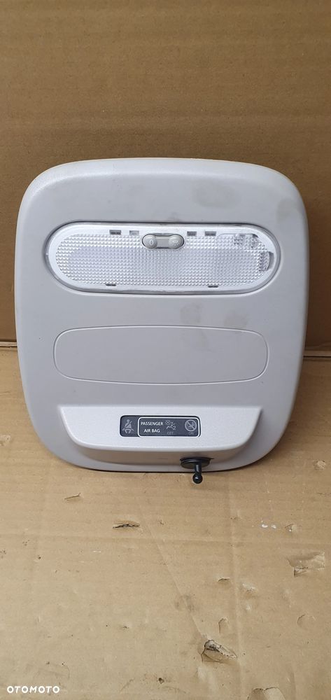 Lampka podsufitki oświetlenie kabiny wyświetlacz Opel Vivaro B 93450664 739483145R 248804435R - 4