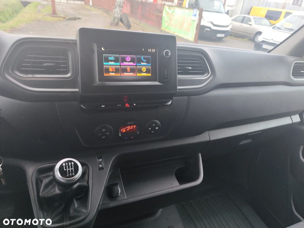 Opel Movano  brygadówka 7 osób klima nawigacja hak tempomat ledy - 17