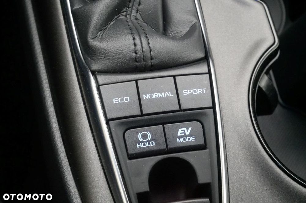 Toyota Camry 2.5 Hybrid Comfort CVT - 20