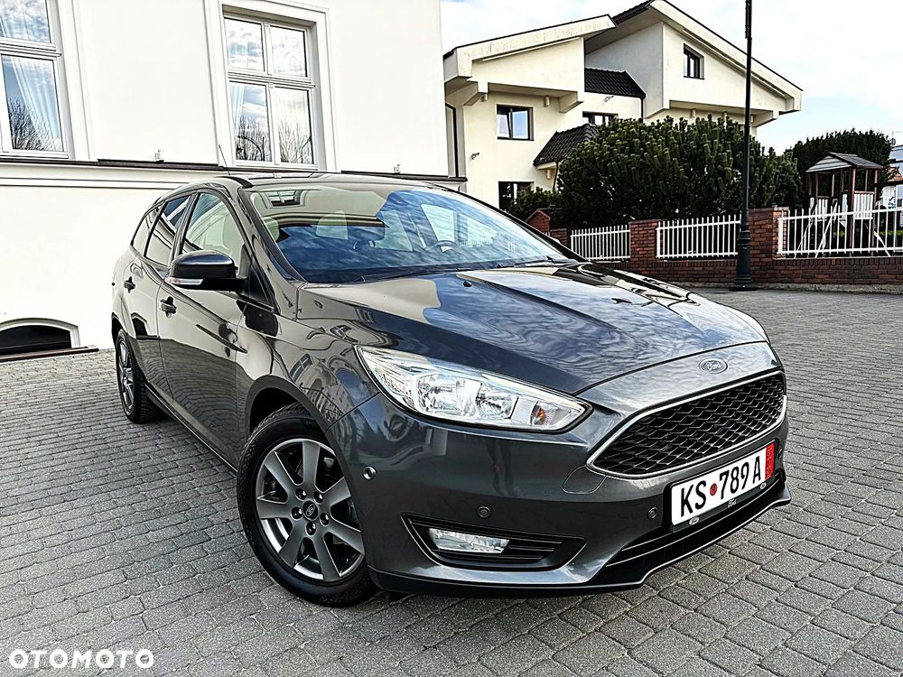 Ford Focus 1.6 TDCi DPF Start-Stopp-System Titanium - 2