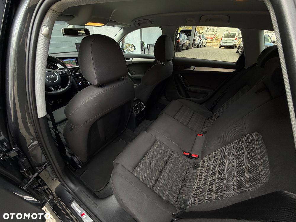 Audi A4 Avant 2.0 TDI Sport S tronic - 10