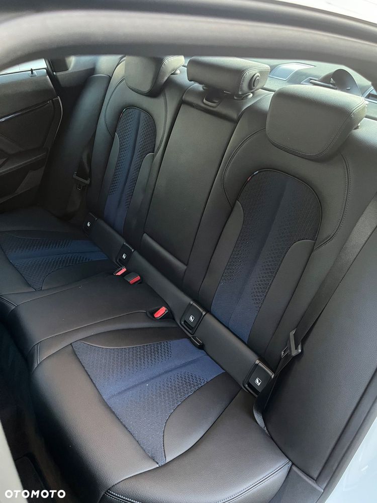 BMW Seria 2 218i M Sport - 23