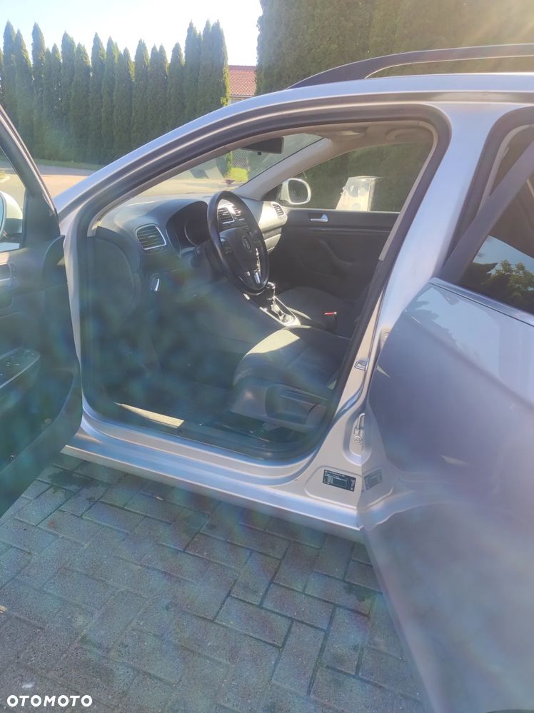 Volkswagen Golf 1.6 TDI Comfortline - 17