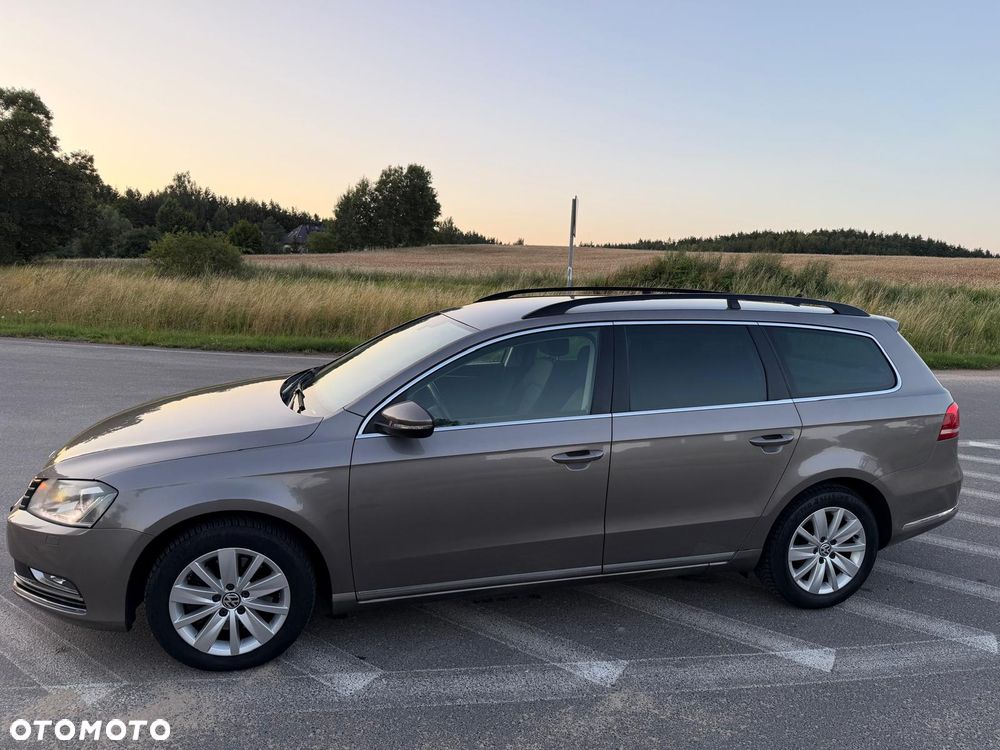 Volkswagen Passat ver-1-4-tsi-sportline-dsg - 25