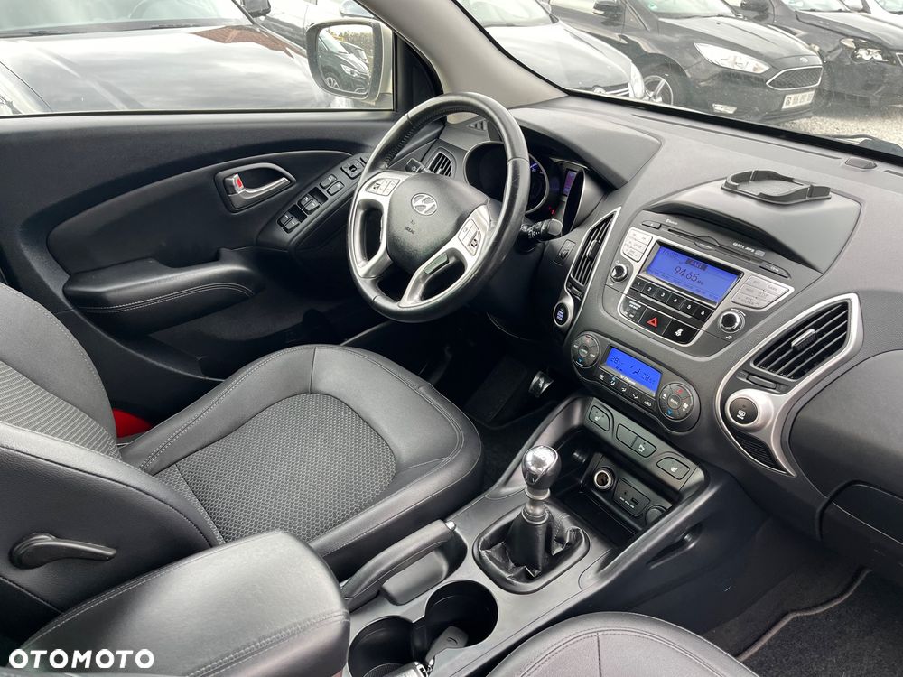 Hyundai ix35 2.0 CRDi Premium 2WD - 16
