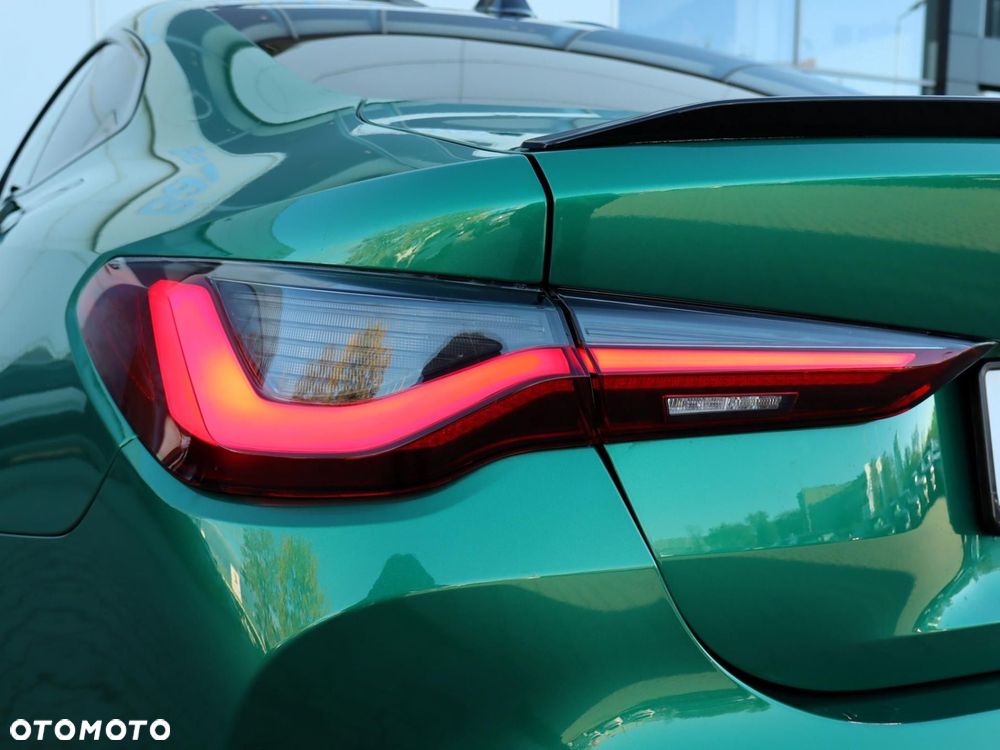 BMW M4 Competition M xDrive - 23