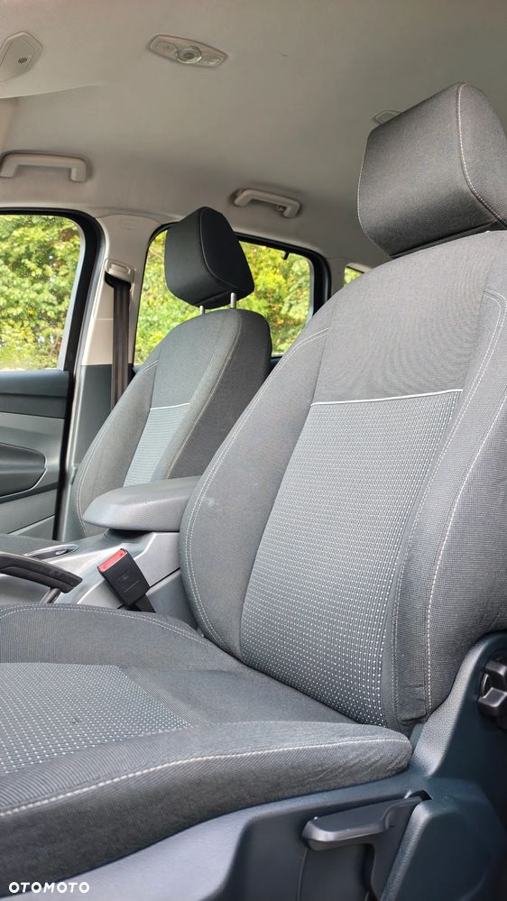 Ford C-MAX - 19