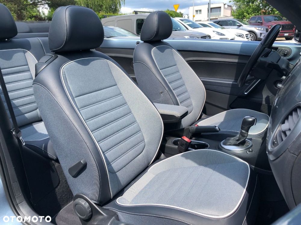 Volkswagen Beetle - 8