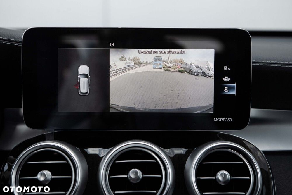 Mercedes-Benz GLC 200 4-Matic - 38
