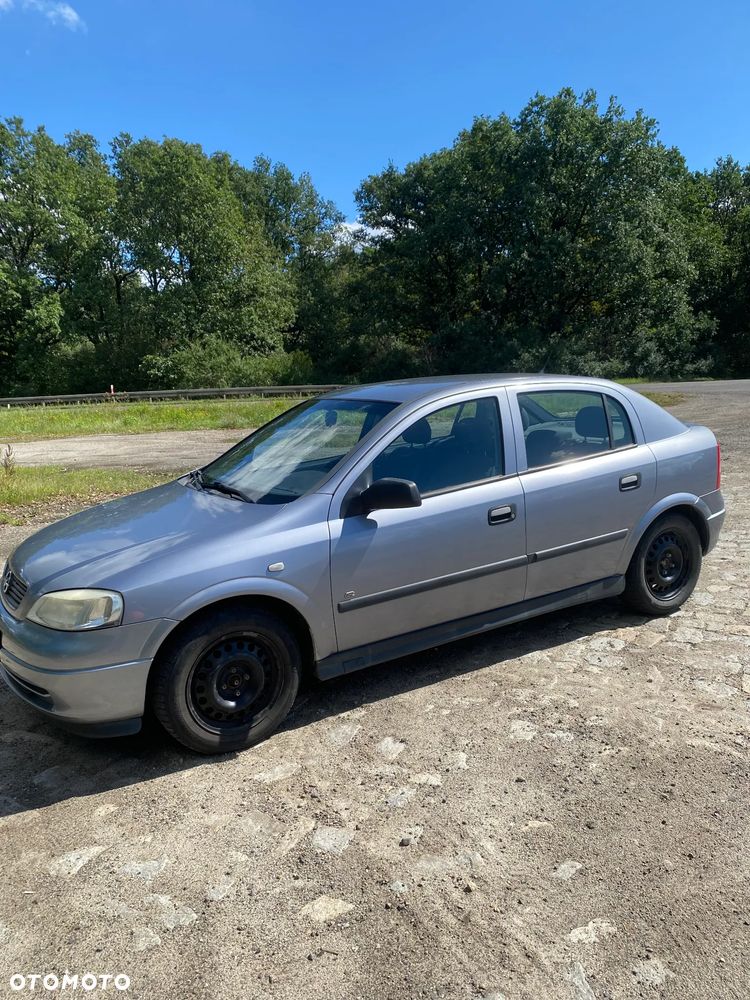 Opel Astra 1.4 Enjoy - 1