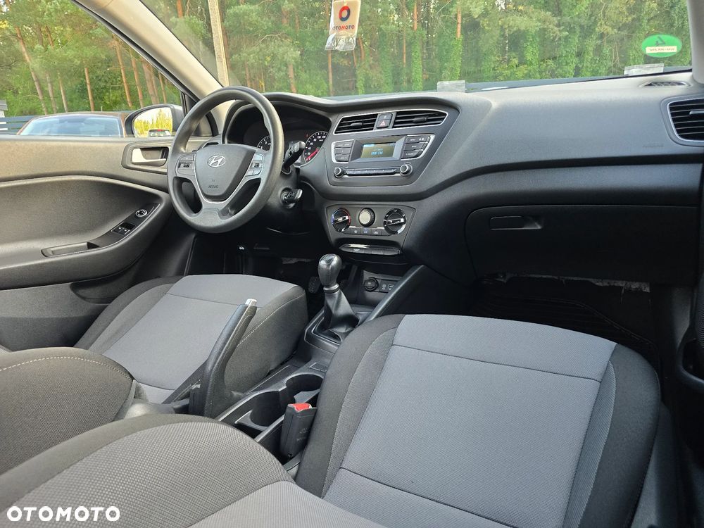 Hyundai i20 1.2 GO - 26