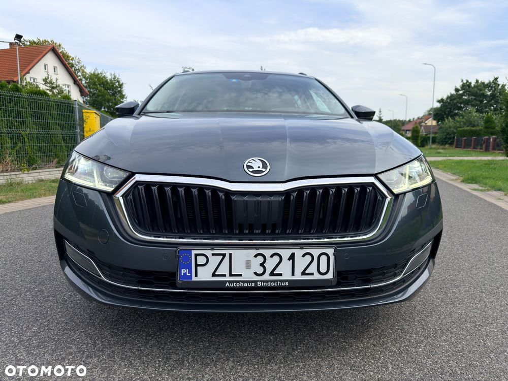 Skoda Octavia 2.0 TDI DSG Exclusive Plus - 16