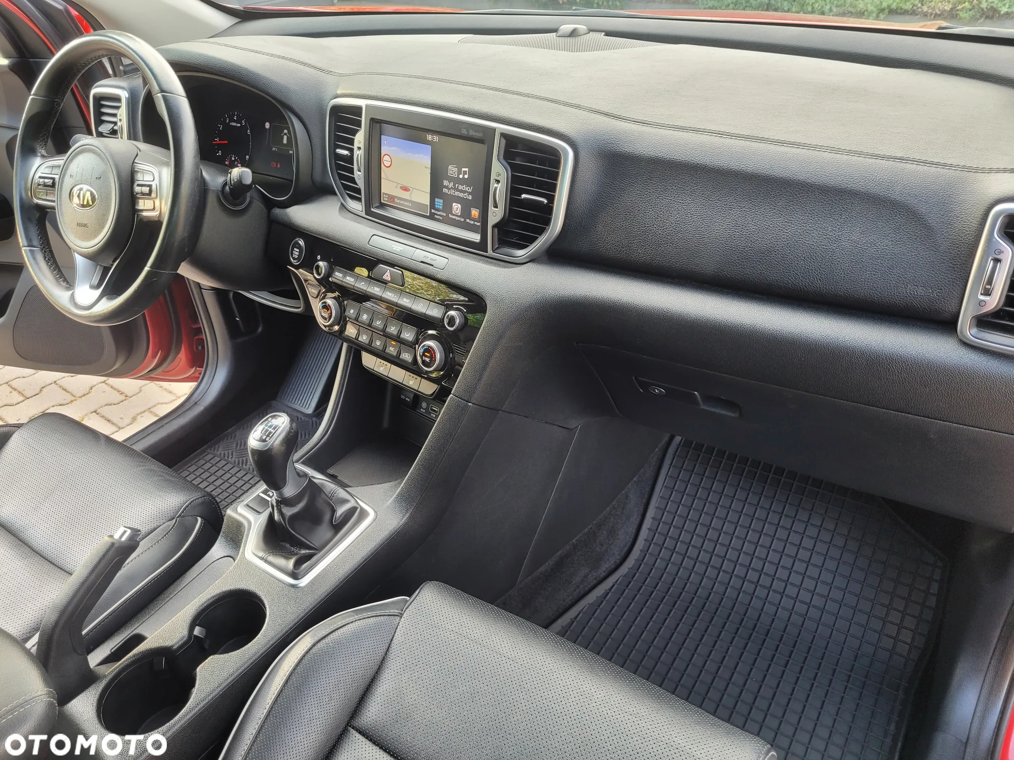 Kia Sportage 1.6 T-GDI Business Line 2WD - 24