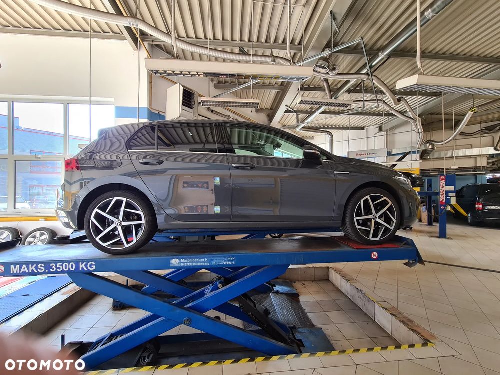 Volkswagen Golf 1.5 TSI EVO Style - 18