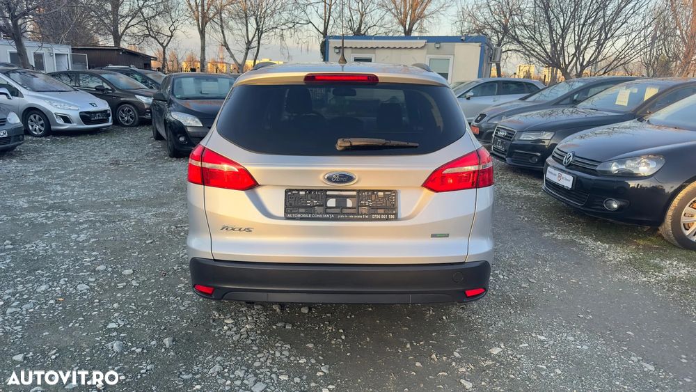 Ford Focus 1.0 EcoBoost Trend - 14
