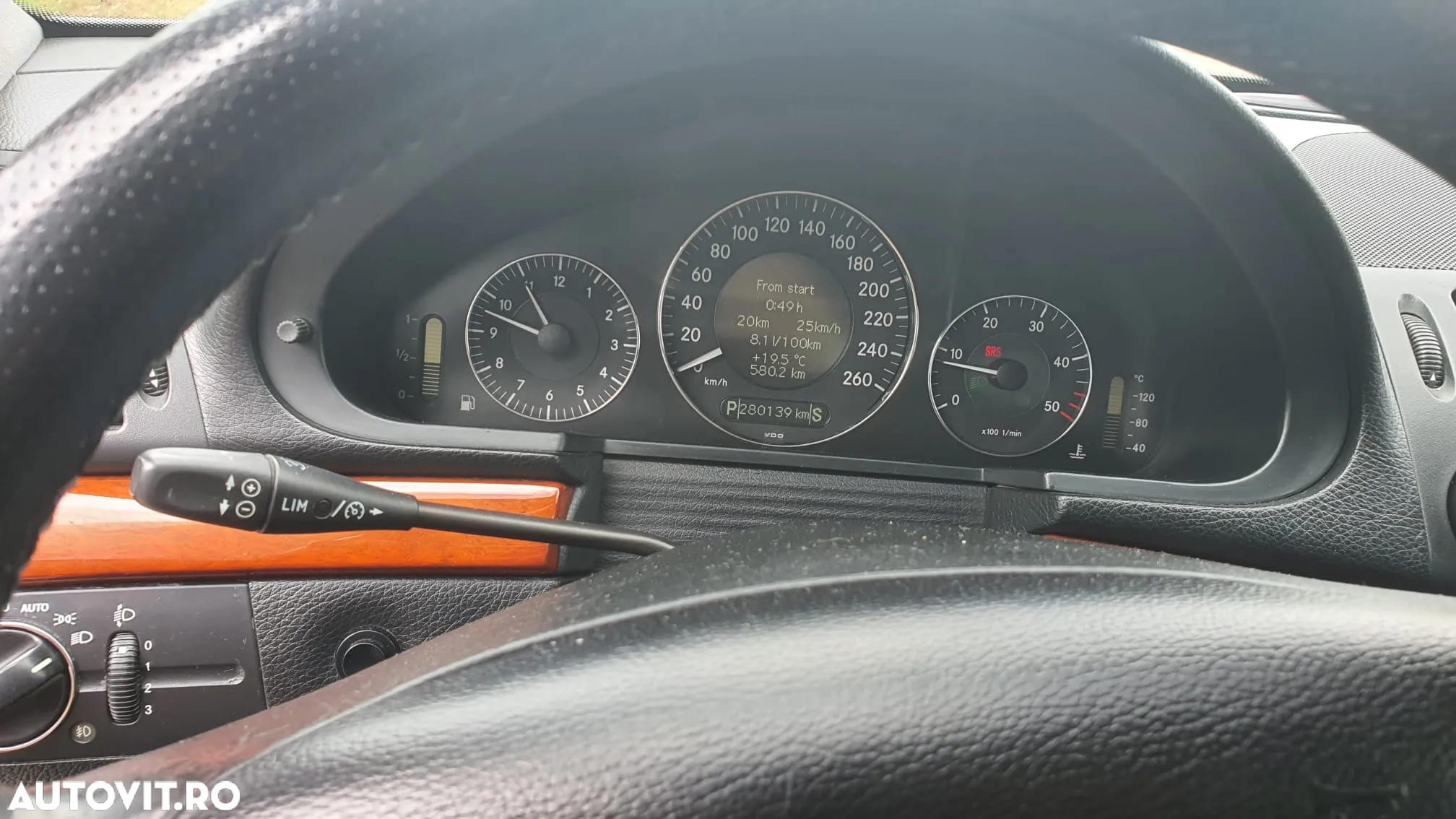Mercedes-Benz E - 17