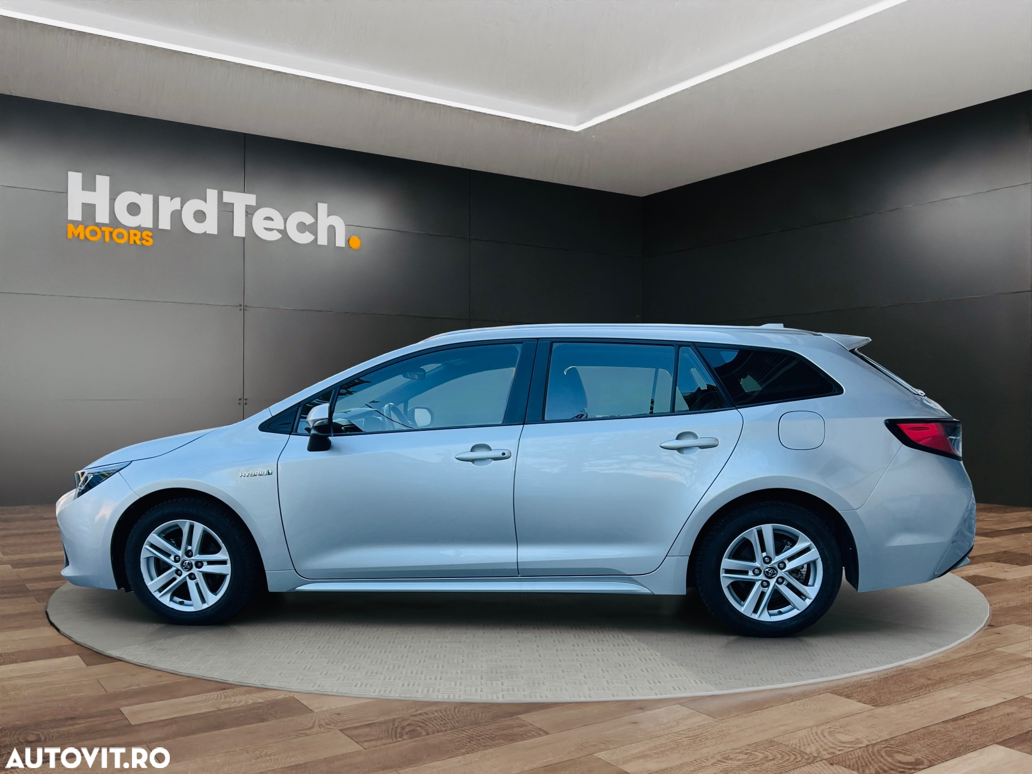 Toyota Corolla 1.8 Hybrid Business Edition - 8