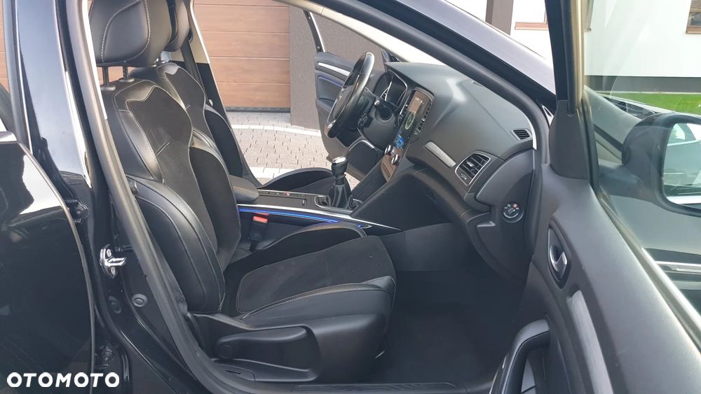 Renault Megane TCe 140 GPF BOSE EDITION - 22