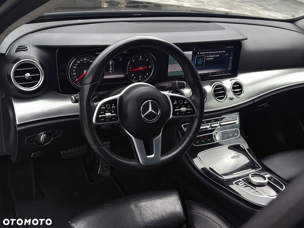Mercedes-Benz Klasa E 200 d 9G-TRONIC Avantgarde - 23