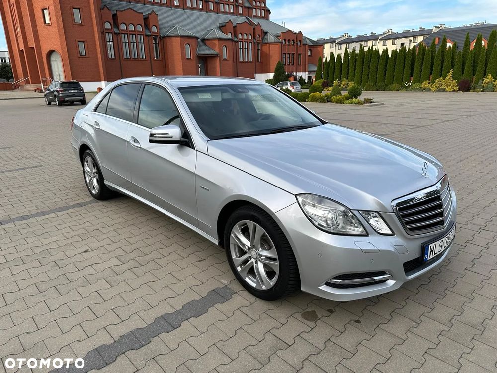 Mercedes-Benz Klasa E - 2
