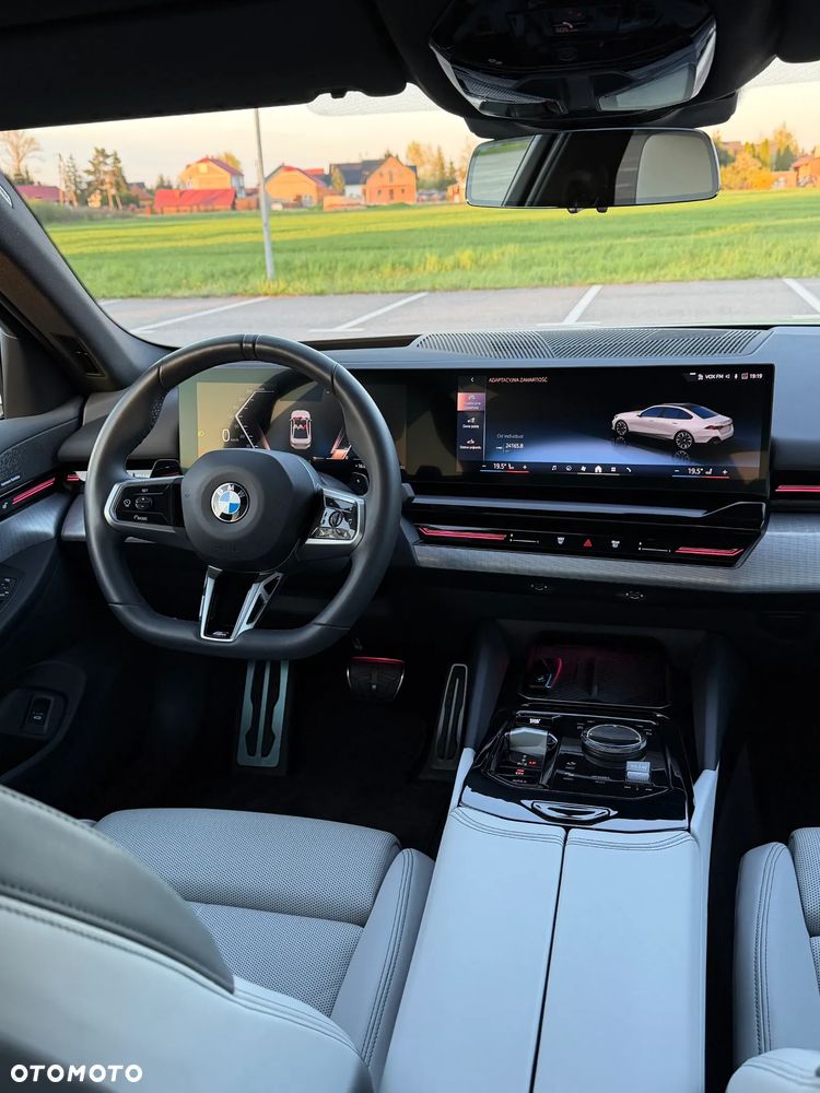 BMW Seria 5 520i mHEV Luxury Line sport - 15