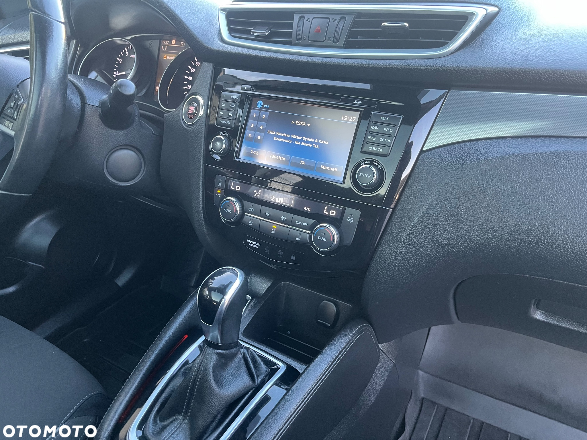 Nissan Qashqai 1.2 DIG-T Xtronic TEKNA+ - 20