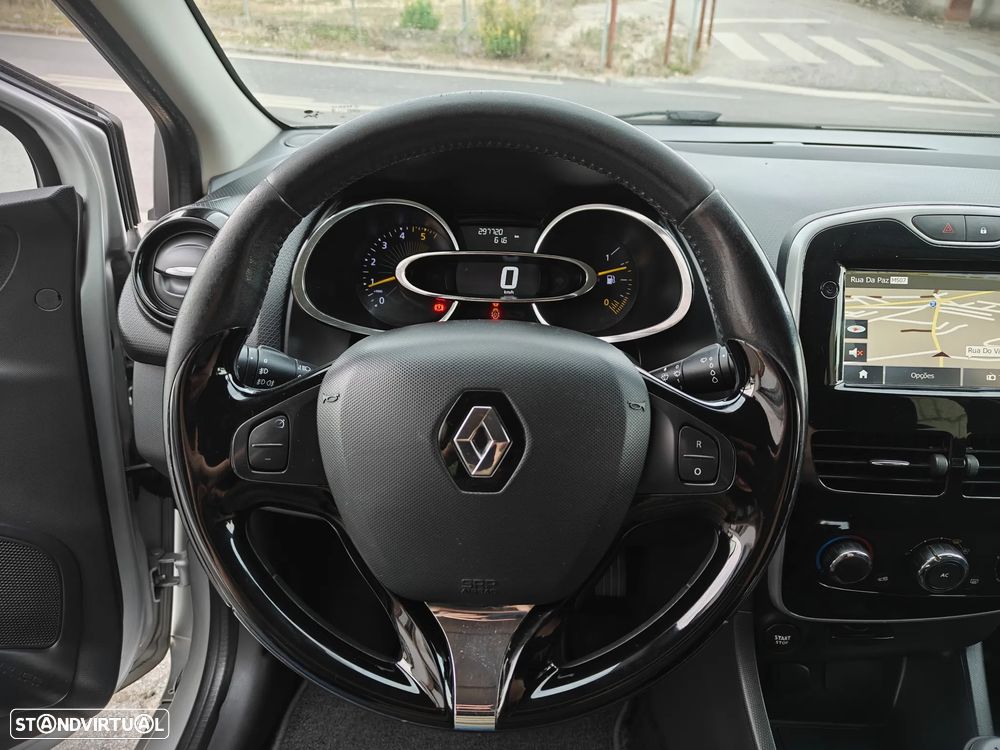 Renault Clio Sport Tourer Energy dCi 90 Business - 17