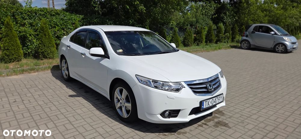 Honda Accord 2.0 Elegance Advantage - 2