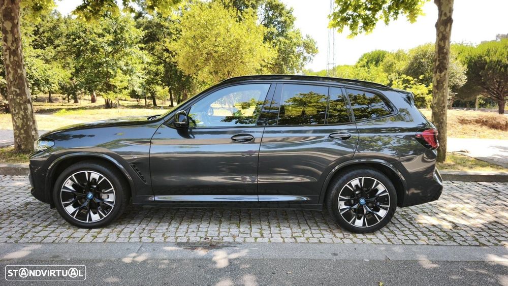 BMW iX3 M Sport Impressive - 51