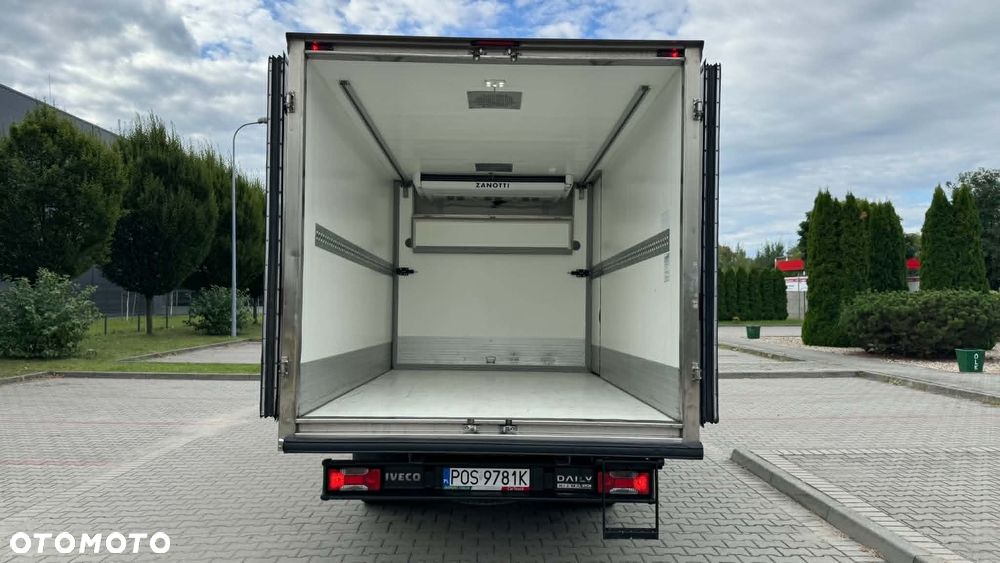 Iveco 35C16 CHŁODNIA BLIŹNIAK HI-MATIC - 11