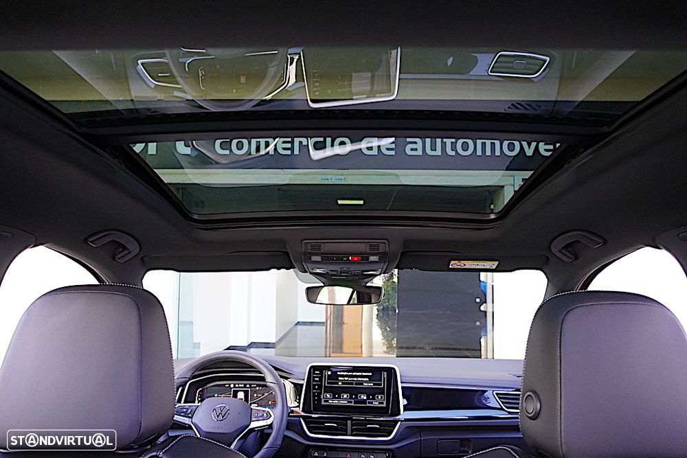 VW T-Roc 1.5 TSI R-Line DSG - 16