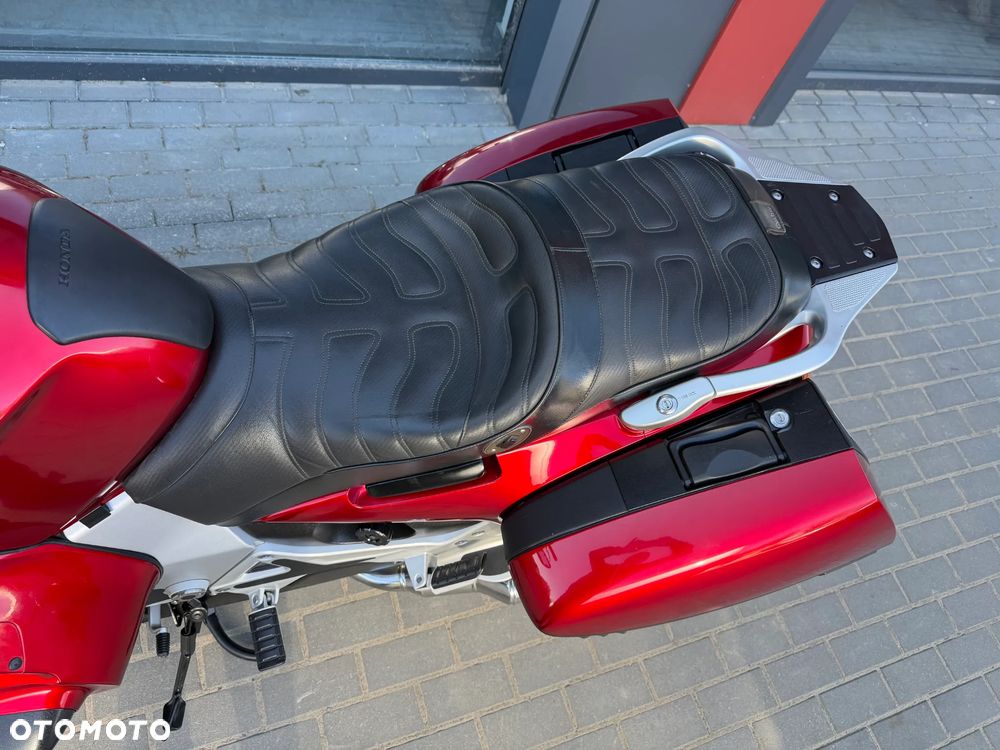 Honda ST - 20