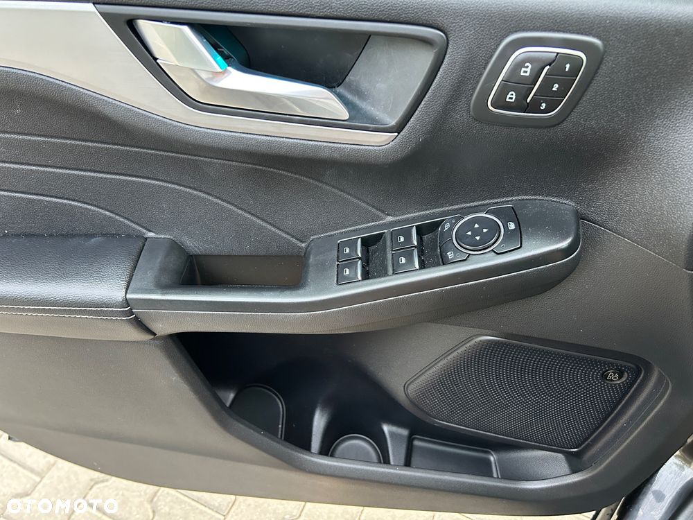Ford Escape - 9