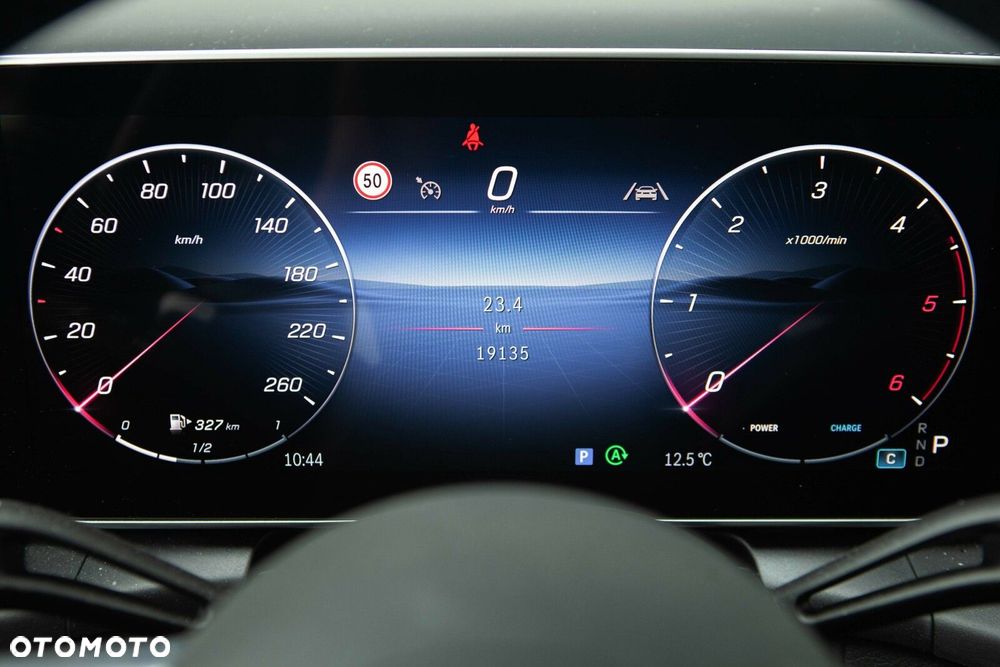 Mercedes-Benz GLC - 35