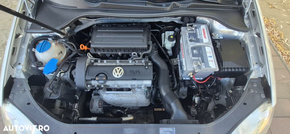 Volkswagen Golf - 14