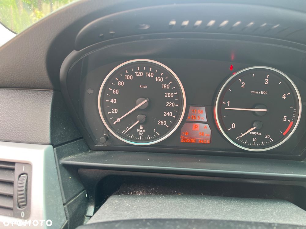 BMW Seria 5 520d - 9