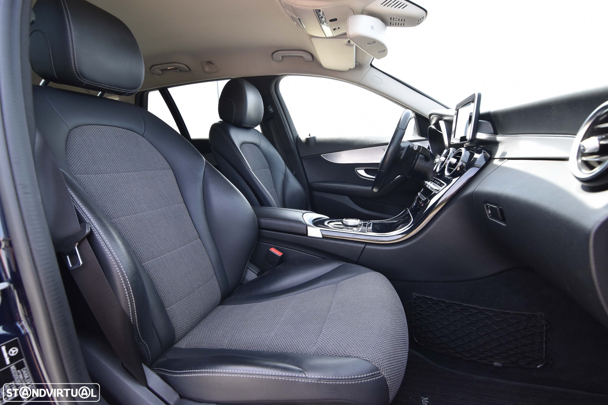 Mercedes-Benz C 200 ver-d-be-edition-avantgarde-aut- - 21