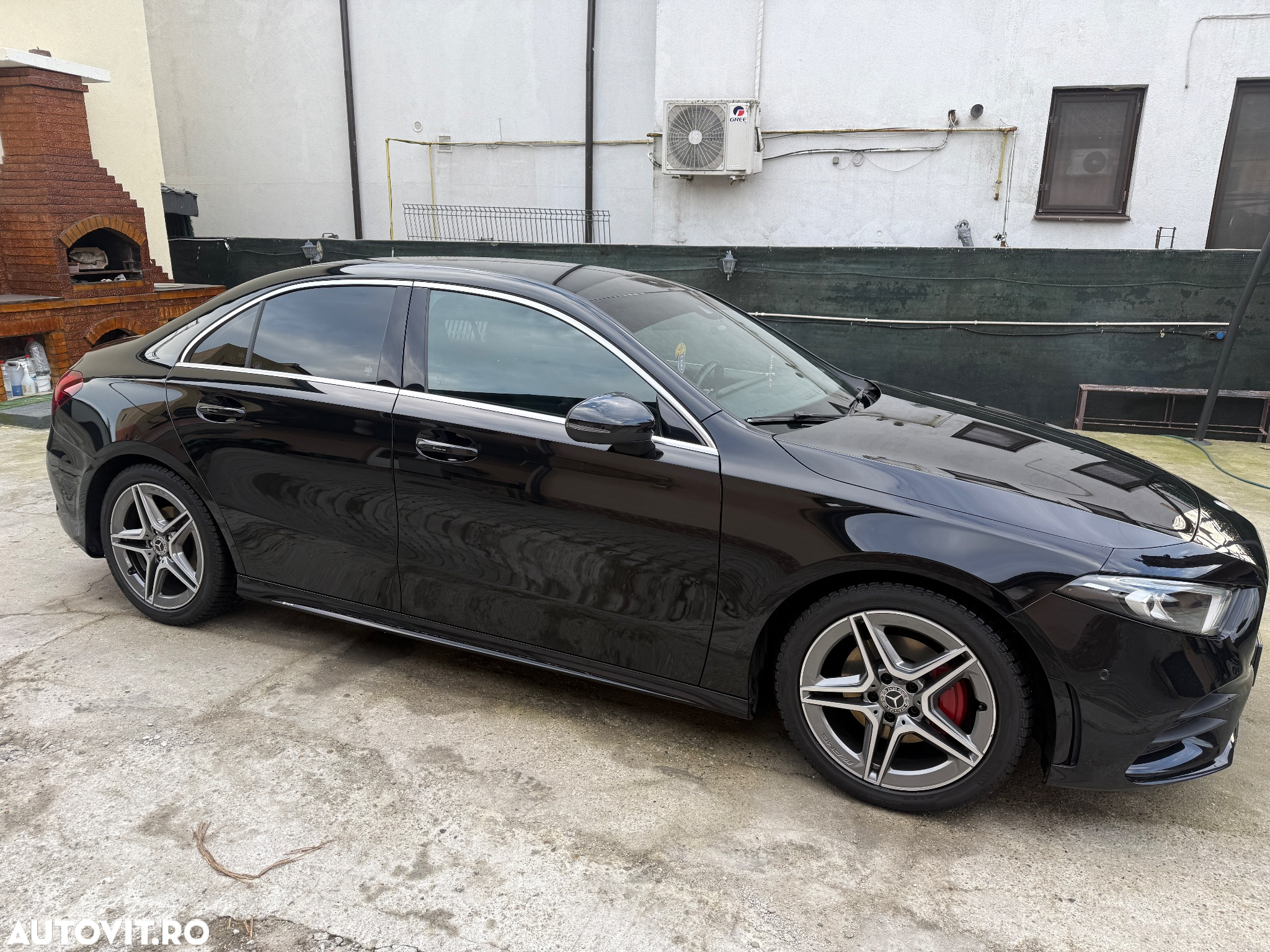 Mercedes-Benz A - 39
