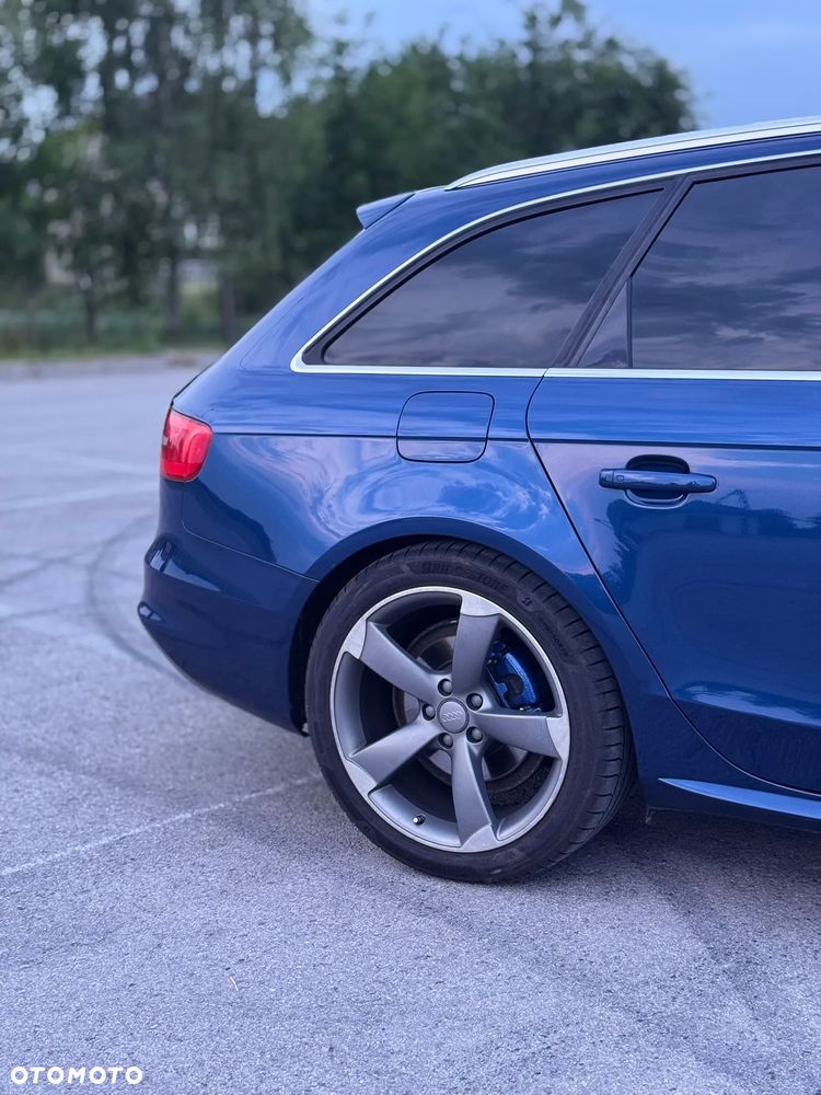 Audi A4 Avant 2.0 TDI clean diesel Quattro - 8
