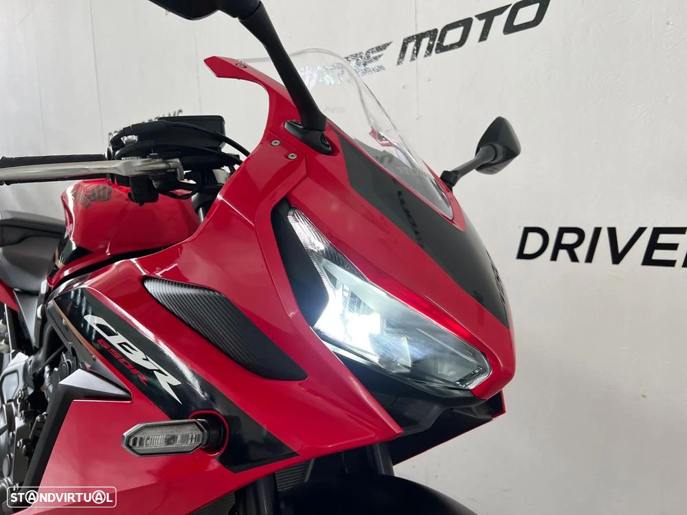 Honda CBR 650R - 8