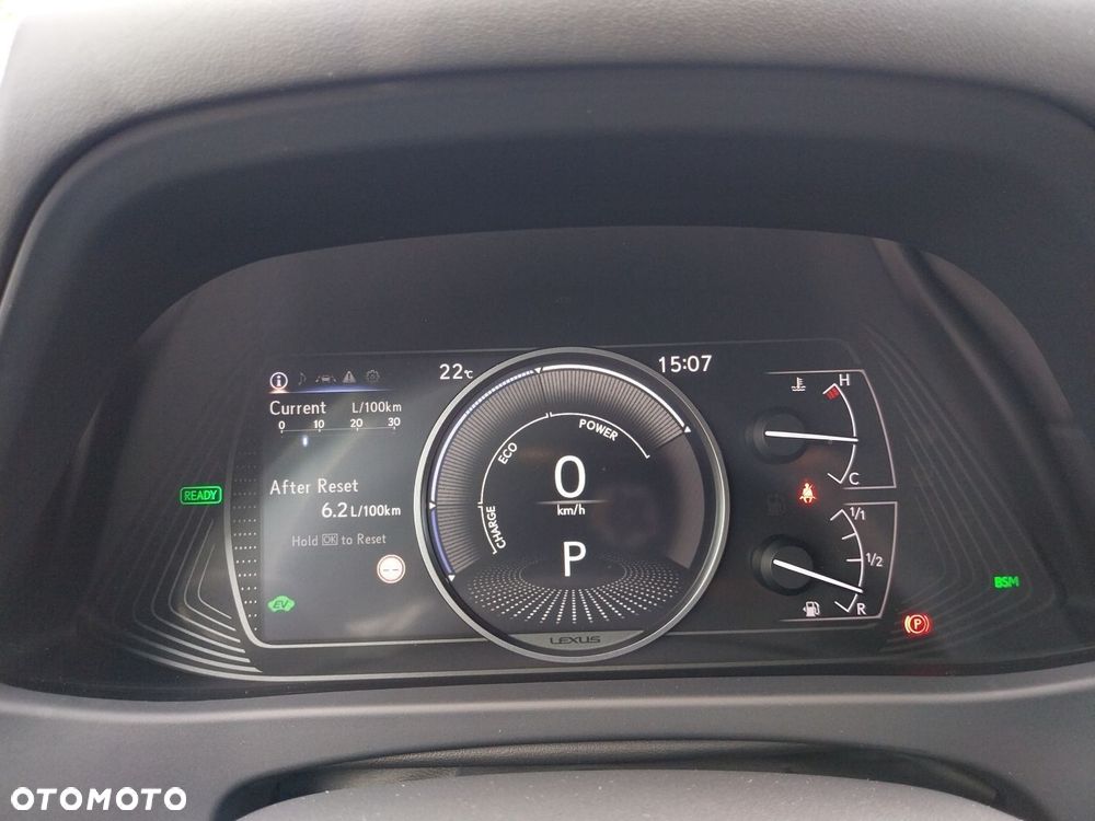 Lexus UX 250h GPF F Impression 2WD - 22