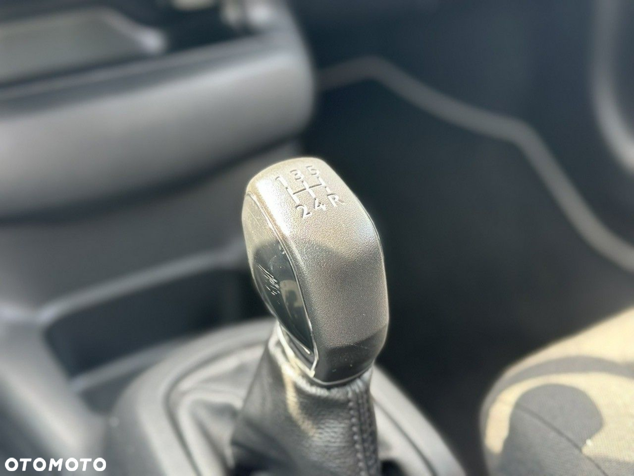 Citroën C4 Cactus 1.6 Blue HDi Shine - 25
