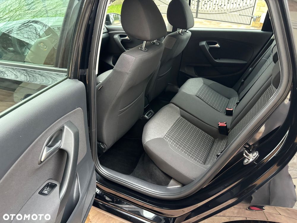 Volkswagen Polo 1.2 TSI (Blue Motion Technology) Comfortline - 14